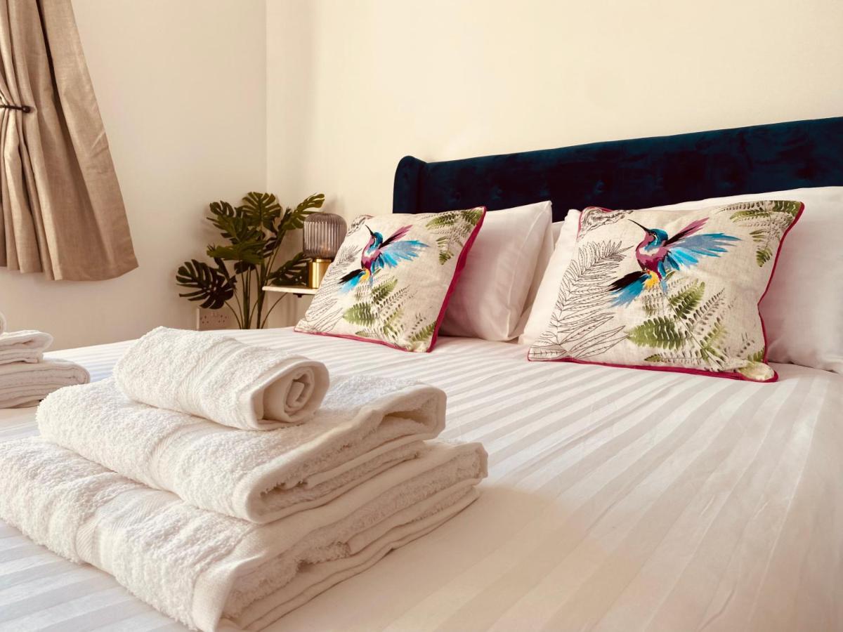 Spacious 2 Bedroom City Pad In Old Street London Exteriör bild